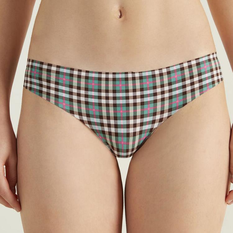 Reconnaître et acheter en ligne les tailles de sous-vêtements pour femmes