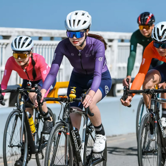 Maillots de cyclisme pour femmes à séchage rapide